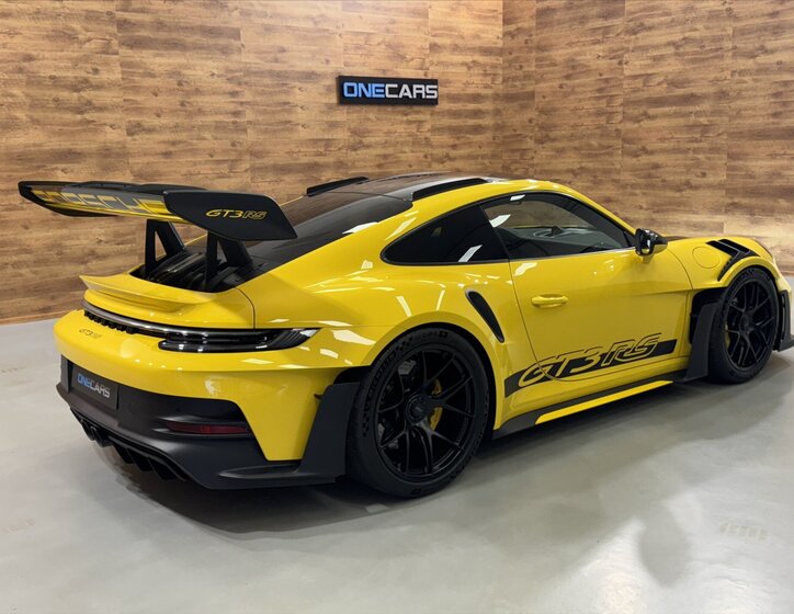 Porsche 911 Kupé 4,0 l 386 kw