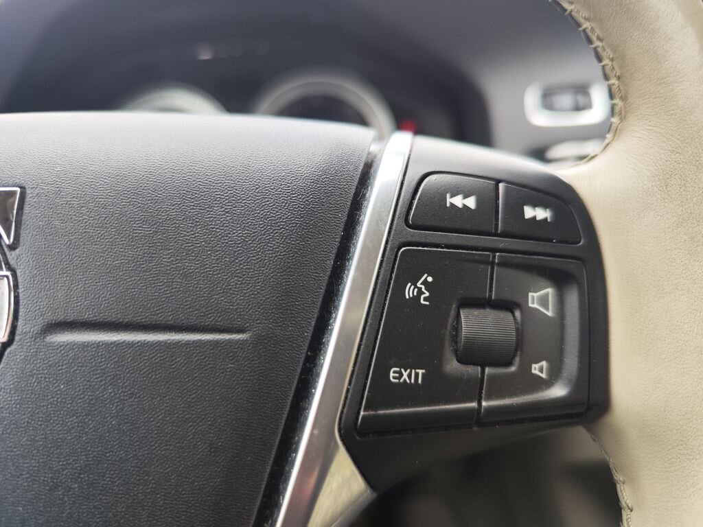 Volvo V60 Kombi 2,0 l 120 kw