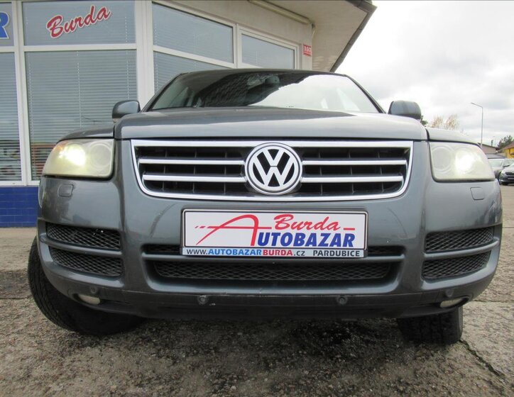 Volkswagen Touareg Kombi 2,5 l 165 kw
