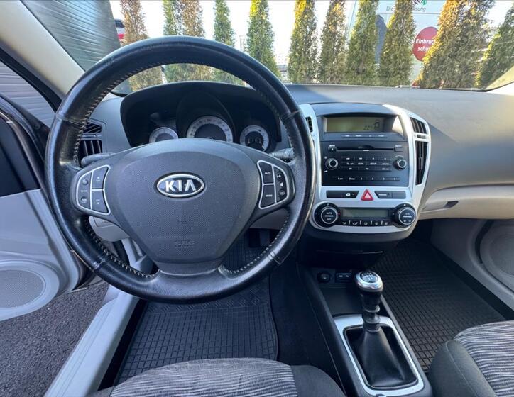 KIA Ceed 15