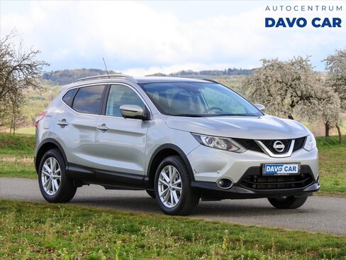 Nissan Qashqai SUV / Terénní 1,2 l 85 kw