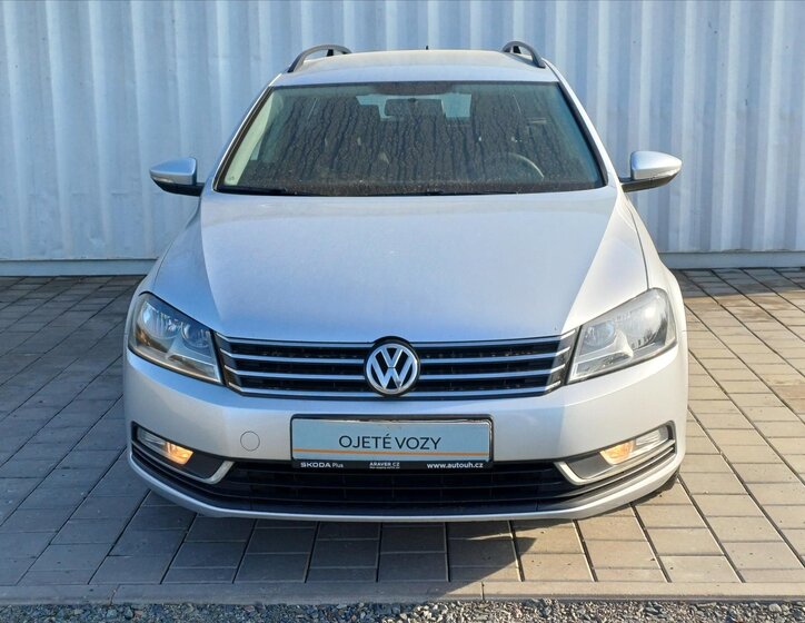 Volkswagen Passat Kombi 1,6 l 77 kw