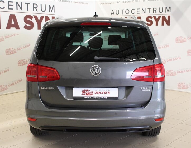 Volkswagen Sharan Kombi 2,0 l 103 kw