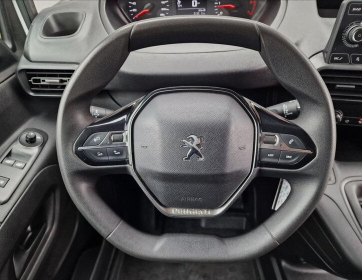 Peugeot Partner Skříň 1,2 l 81 kw