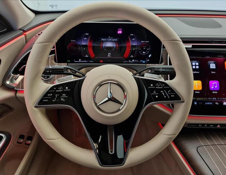 Mercedes-Benz Třídy E 10