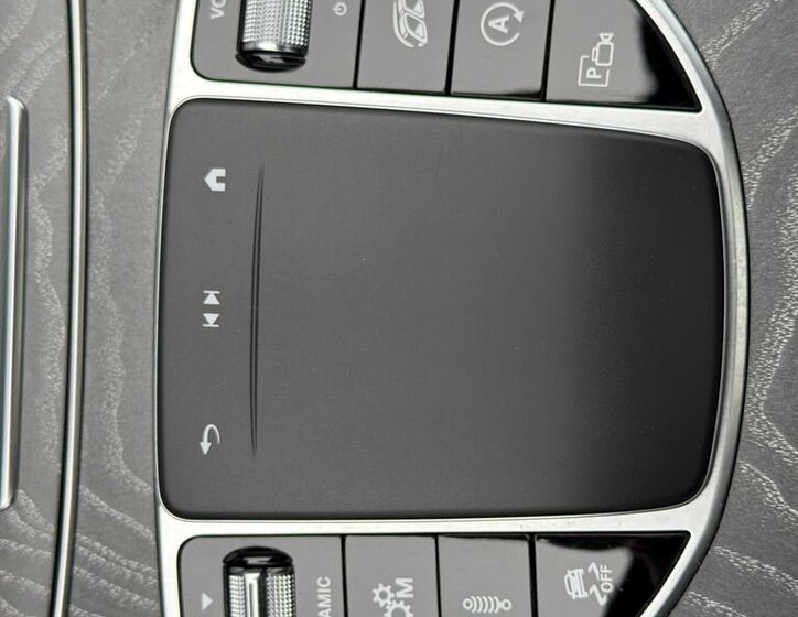 Mercedes-Benz Třídy E 25