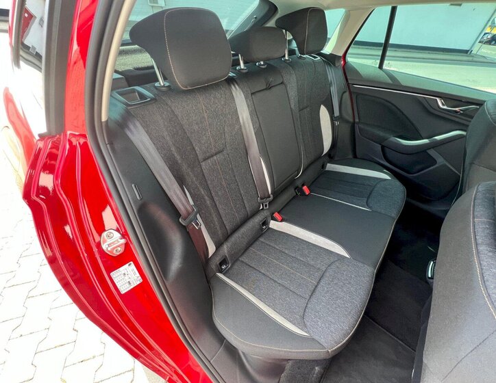 Škoda Scala Hatchback 1,0 l 85 kw