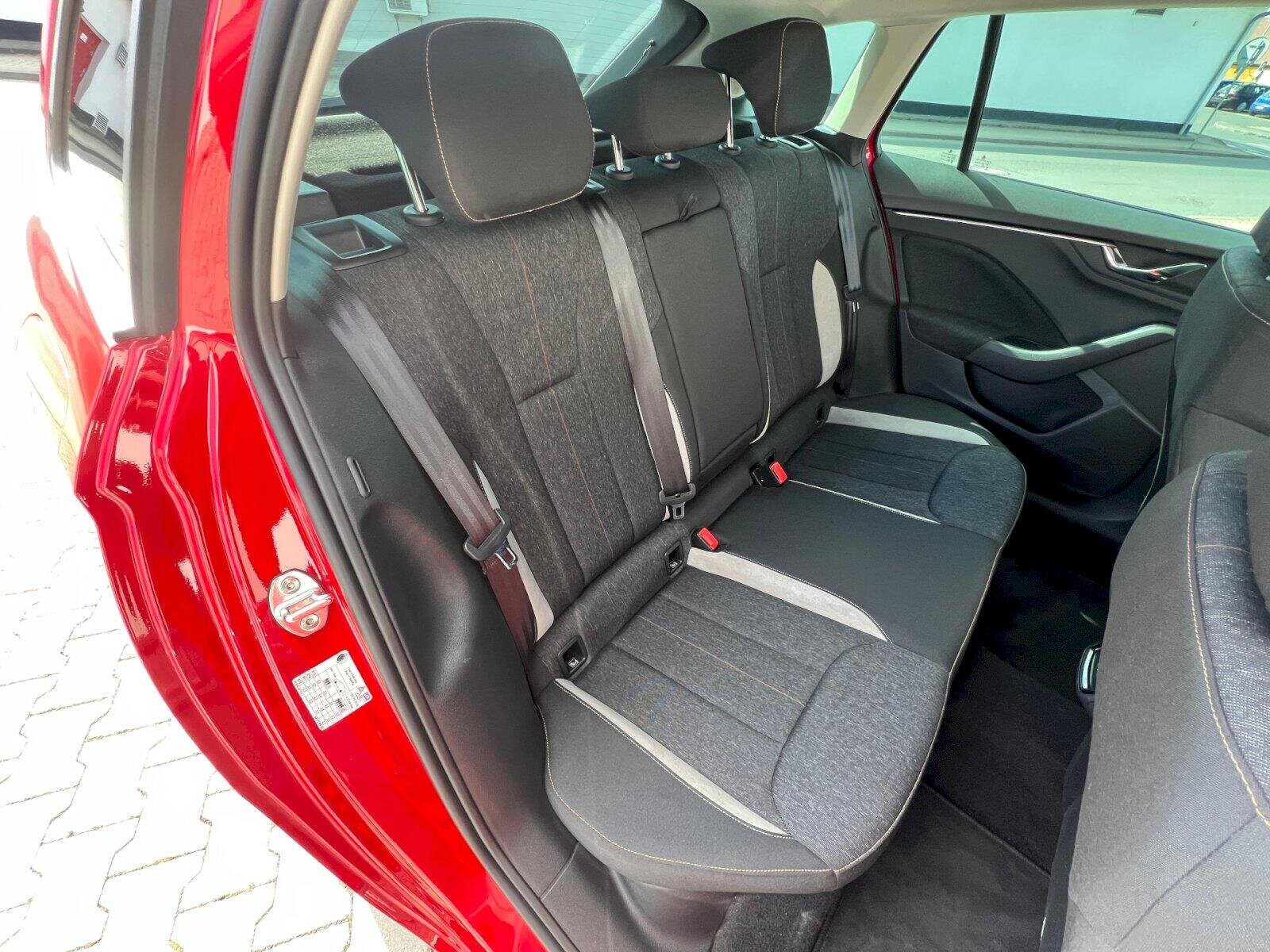 Škoda Scala Hatchback 1,0 l 85 kw