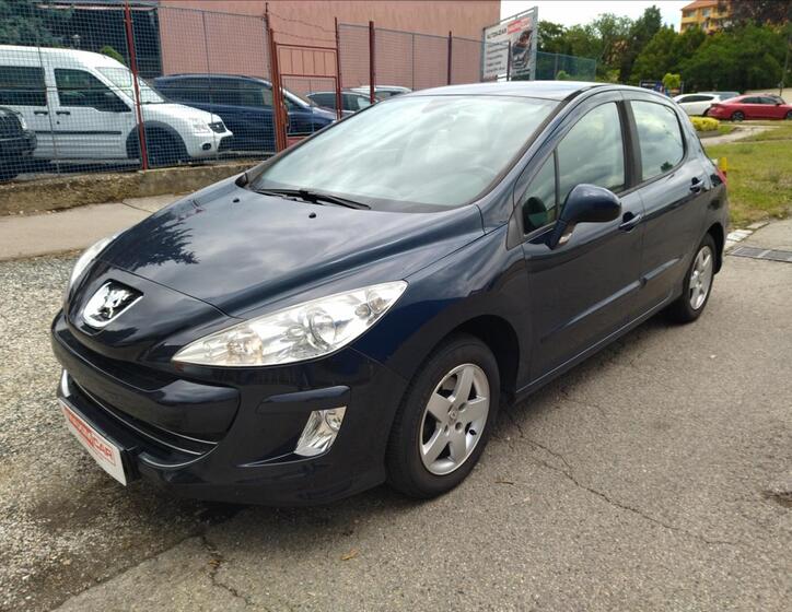 Peugeot 308 1