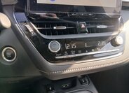 Toyota Corolla Sedan 1,5 l 92 kw