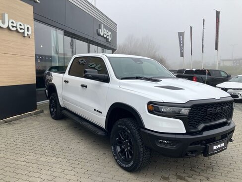 Dodge RAM Pick-up 3,0 l 313 kw