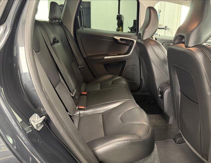 Volvo XC60 12