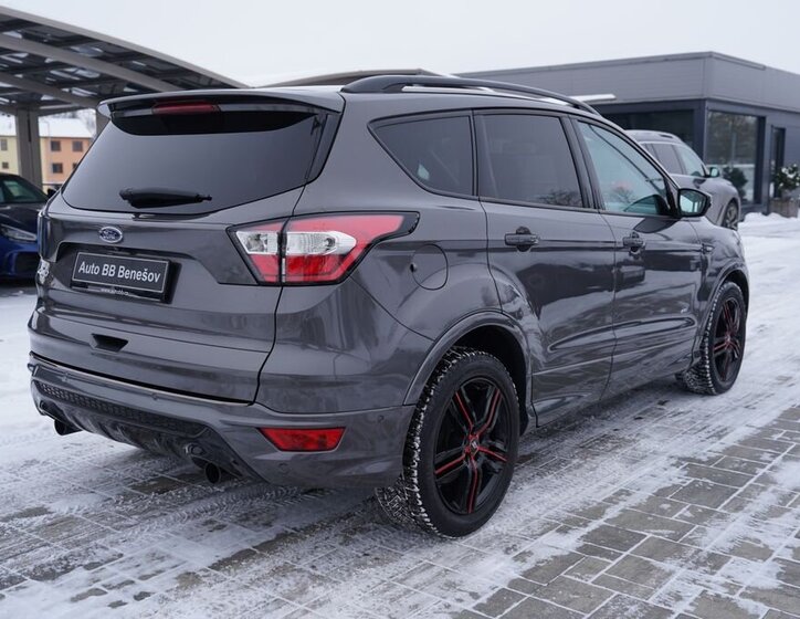 Ford Kuga SUV 2,0 l 132 kw