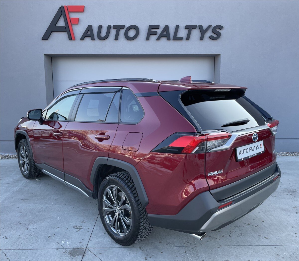 Toyota RAV4 Kombi 2,5 l 163 kw