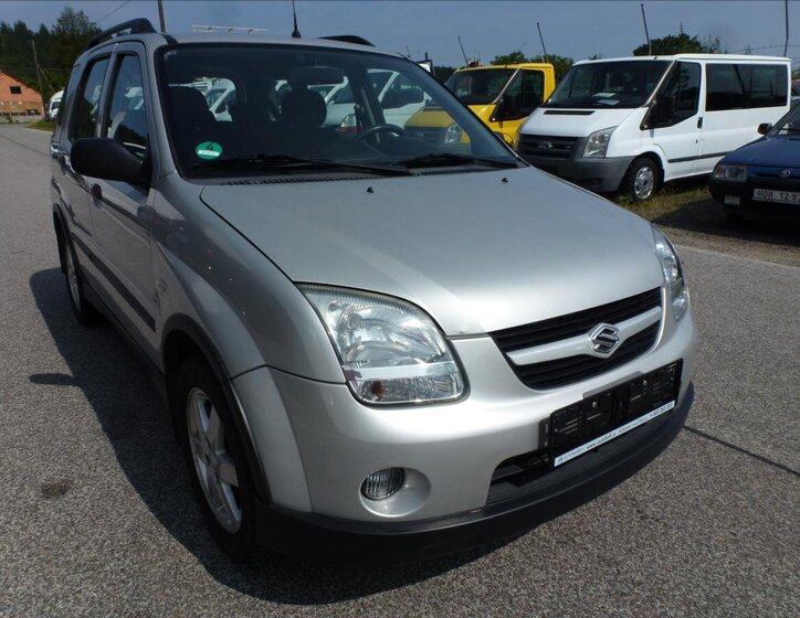 Suzuki Ignis Kombi 1,5 l 73 kw