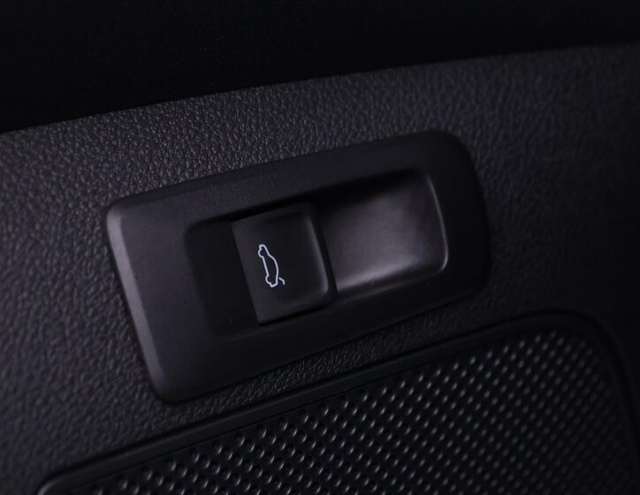 Škoda Karoq SUV 2,0 l 110 kw