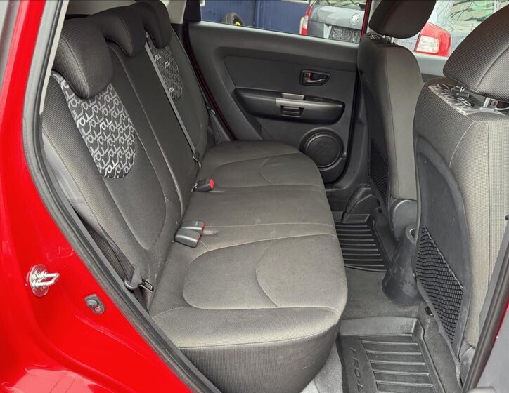 KIA Soul Hatchback 1,6 l 94 kw