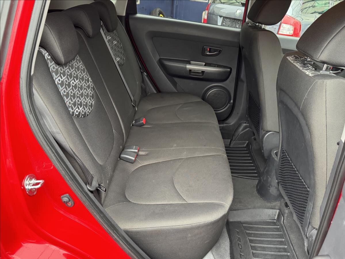 KIA Soul Hatchback 1,6 l 94 kw