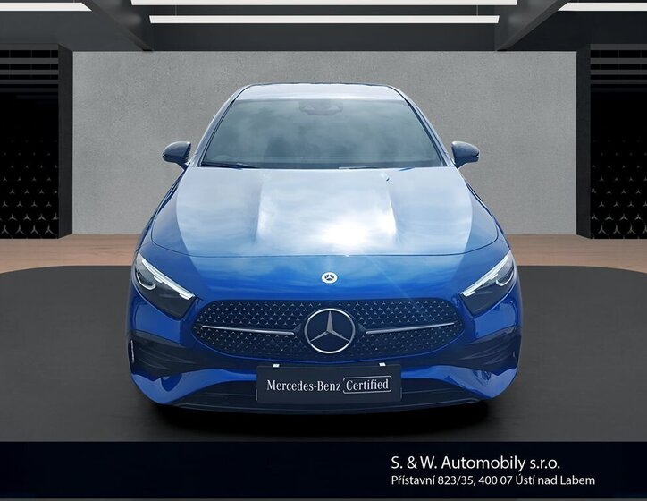 Mercedes-Benz Třídy A Hatchback 1,3 l 120 kw