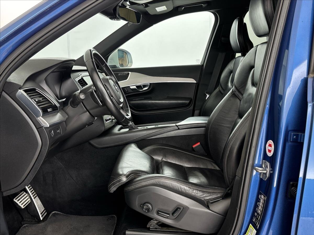 Volvo XC90 SUV / Terénní 2,0 l 173 kw