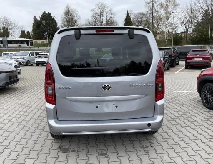 Toyota ProAce City Verso 4