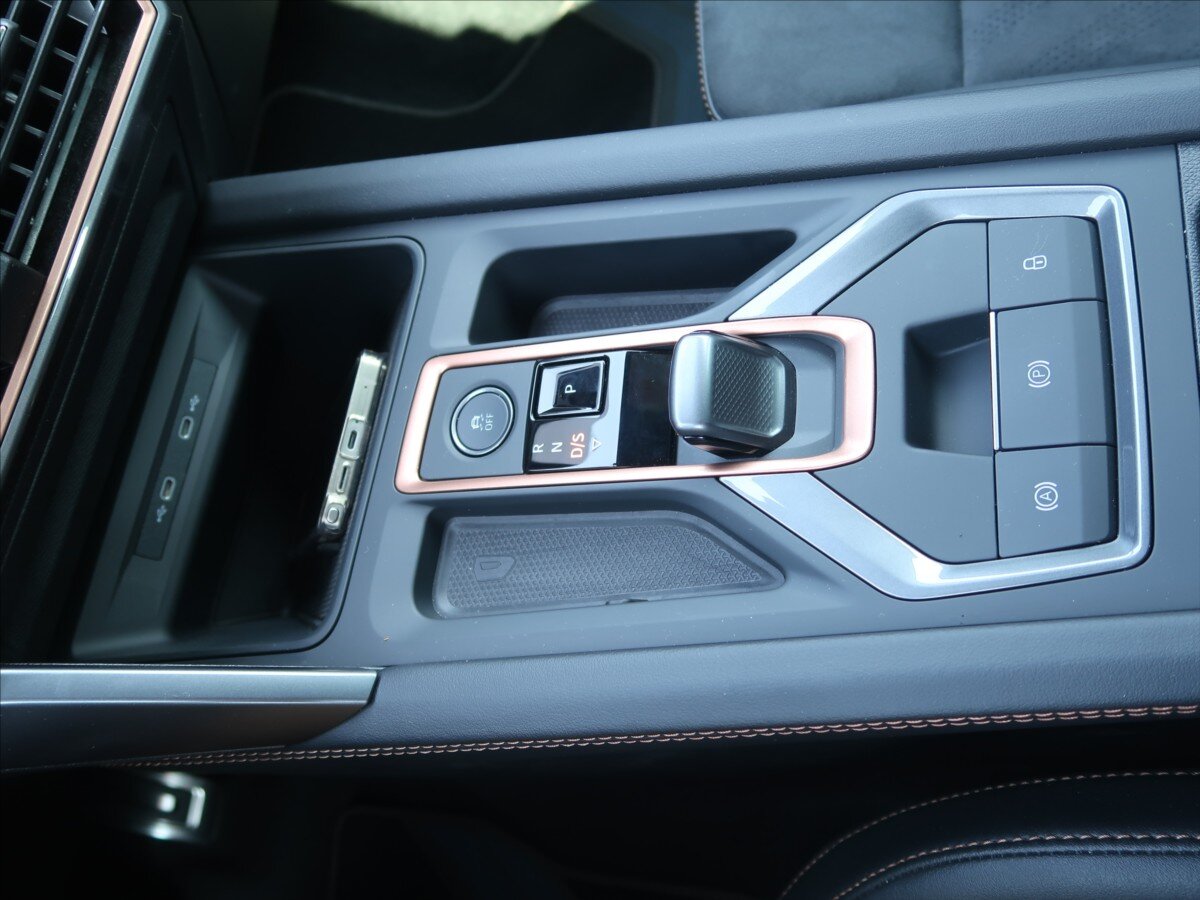 Cupra Formentor SUV / Terénní 1,5 l 110 kw