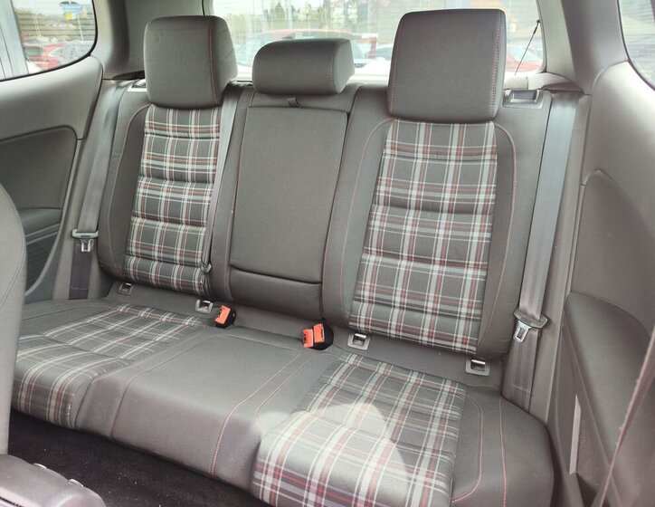 Volkswagen Golf Kombi 2,0 l 155 kw