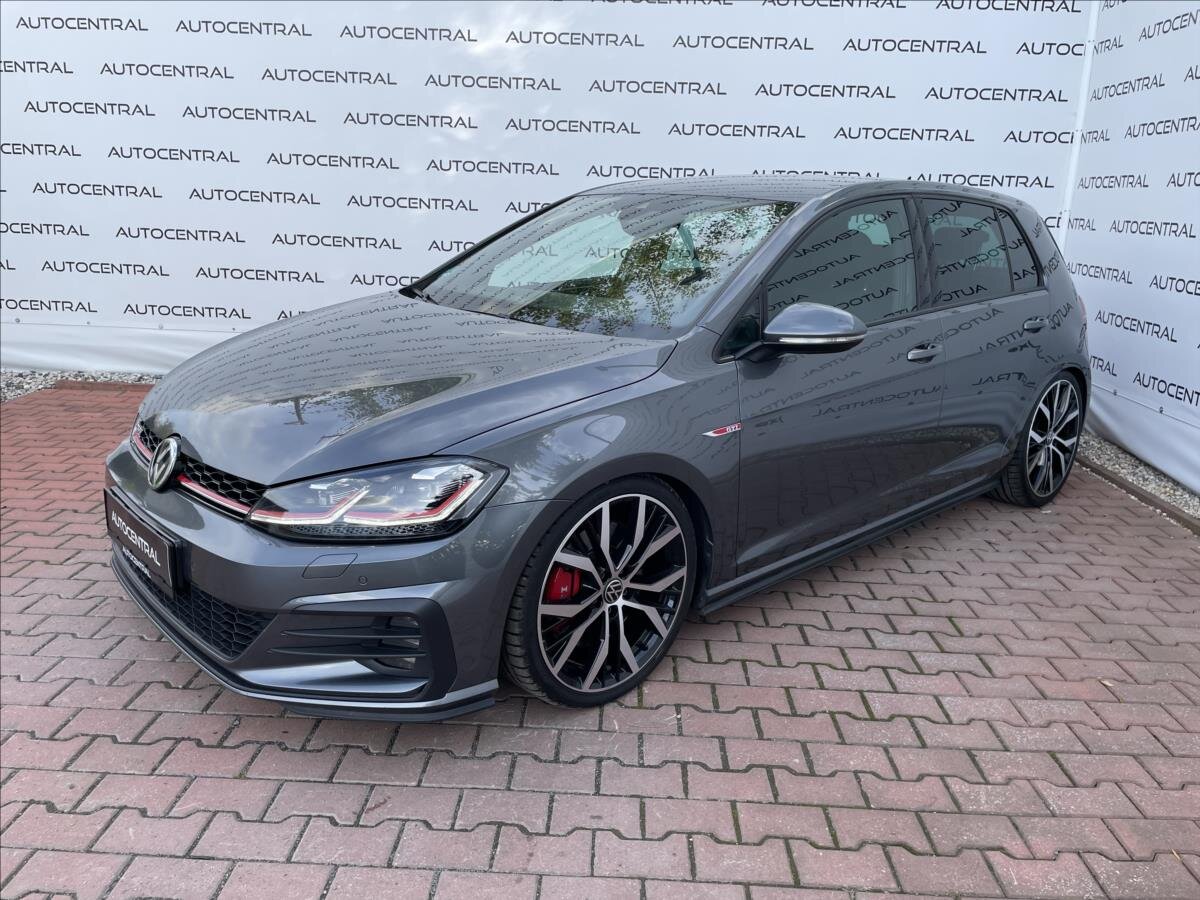 Volkswagen Golf Hatchback 2,0 l 210 kw