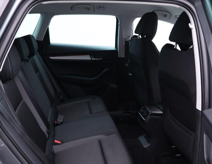 Škoda Karoq SUV / Terénní 2,0 l 110 kw