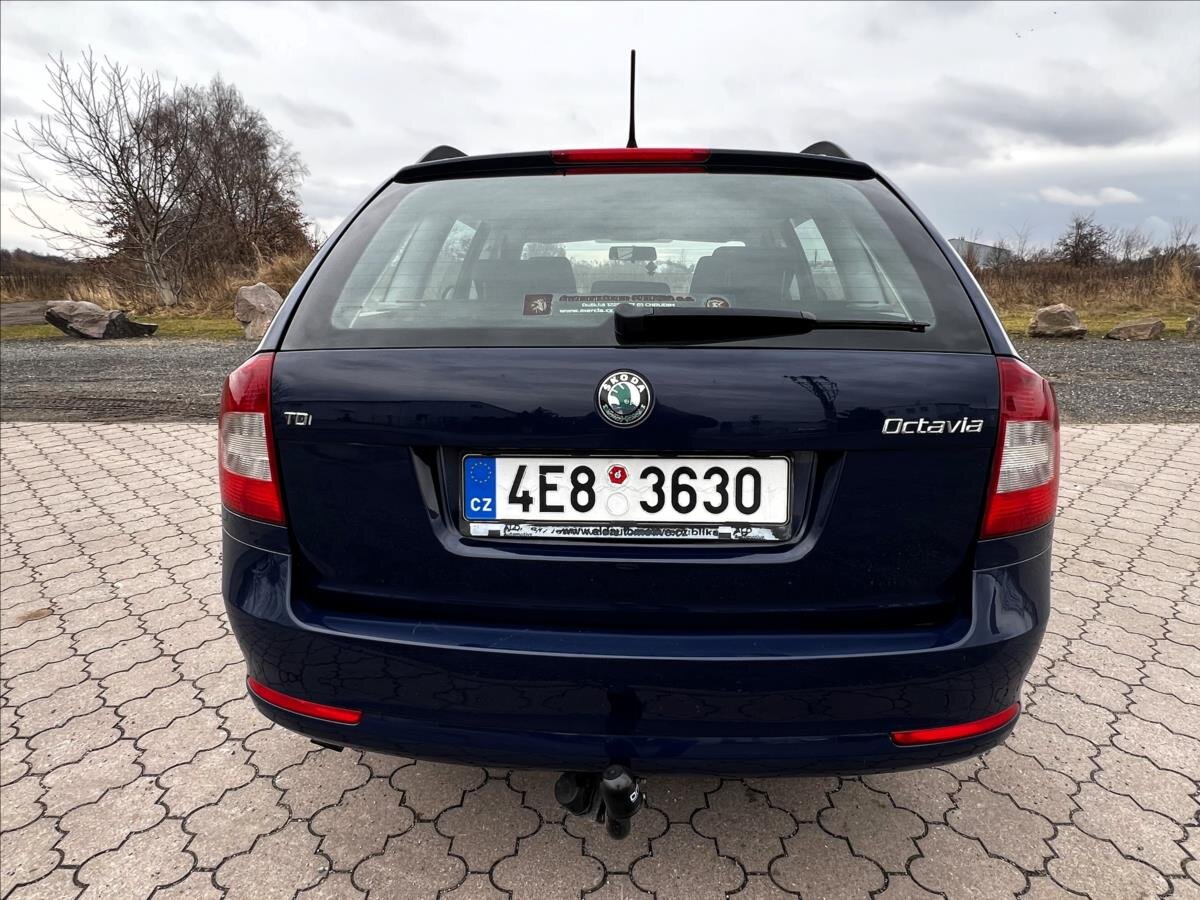Škoda Octavia Kombi 1,6 l 77 kw