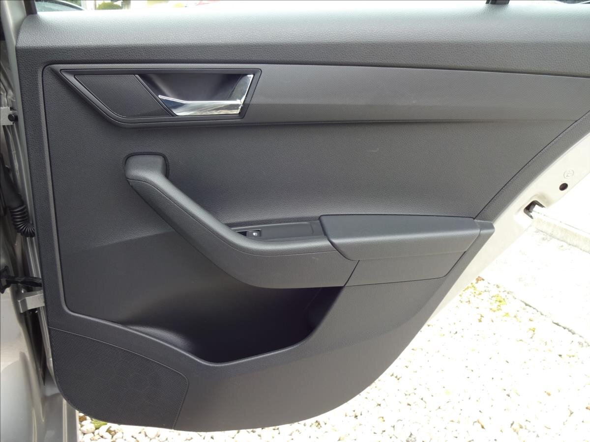 Škoda Fabia Hatchback 999,0 70 kw