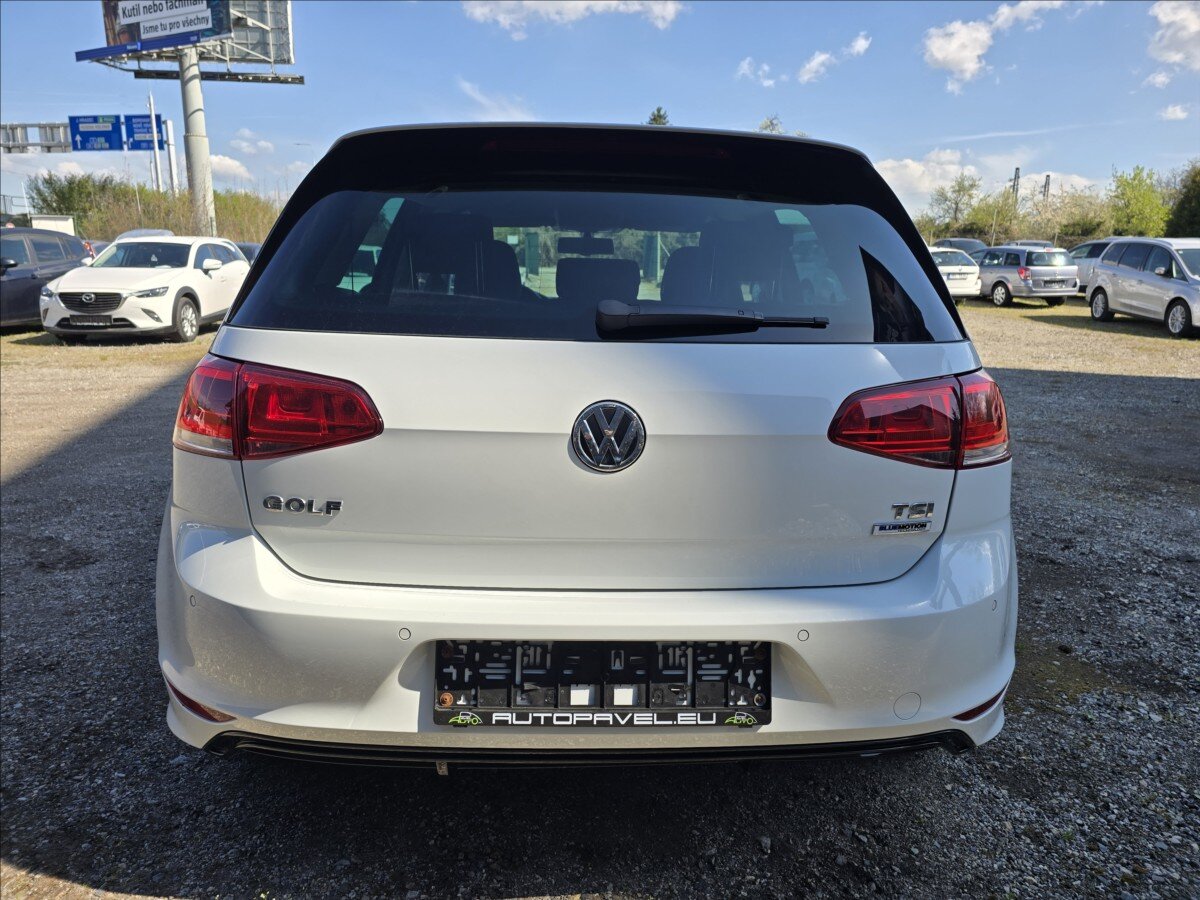 Volkswagen Golf Hatchback 1,2 l 63 kw
