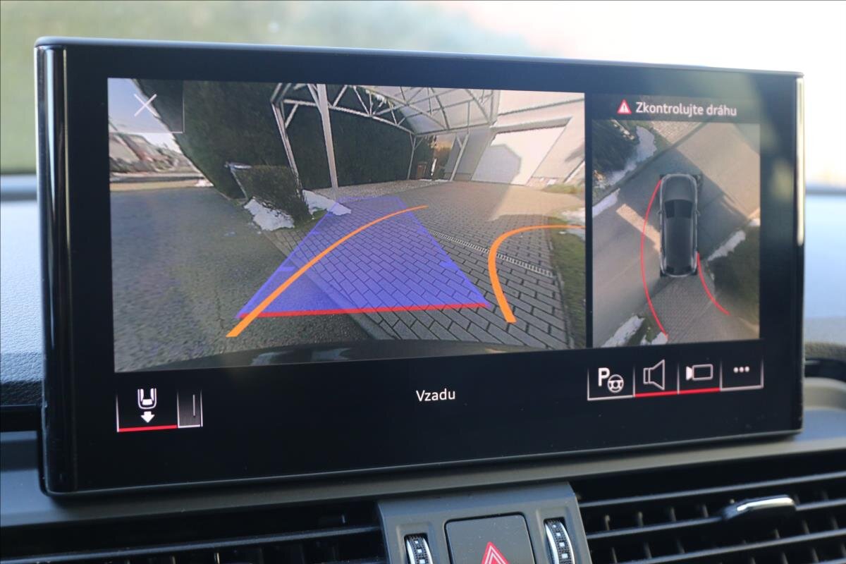 Audi Q5 SUV 2,0 l 150 kw