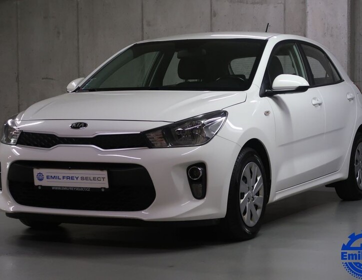 KIA Rio 1