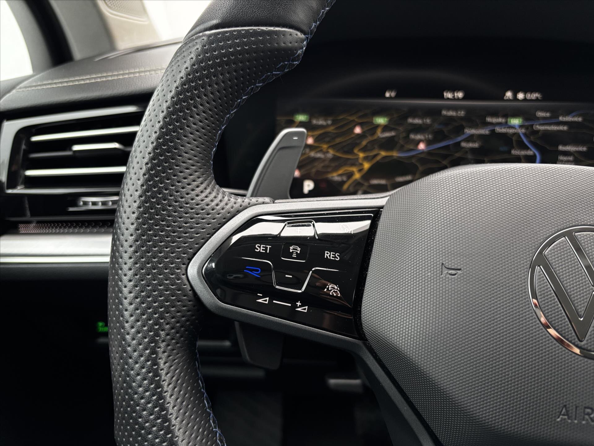 Volkswagen Touareg SUV / Terénní 3,0 l 210 kw