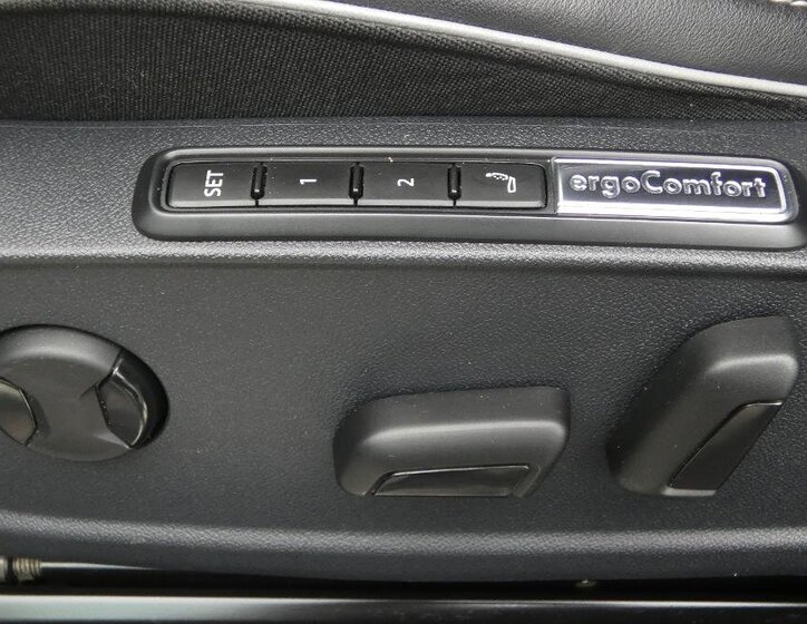 Volkswagen Arteon Liftback 2,0 l 147 kw