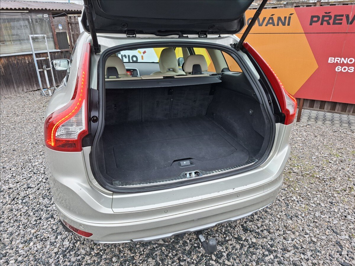 Volvo XC60 Kombi 2,4 l 162 kw