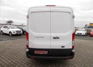 Ford Transit 9