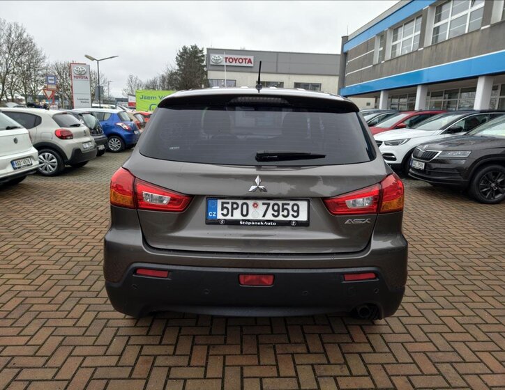 Mitsubishi ASX SUV / Terénní 1,6 l 86 kw