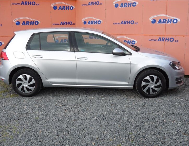 Volkswagen Golf Hatchback 1,4 l 90 kw
