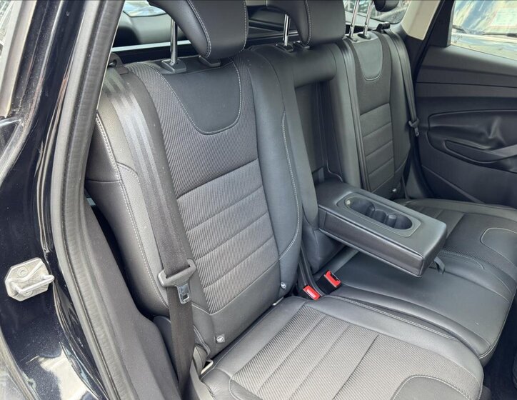 Ford Kuga MPV 2,0 l 103 kw