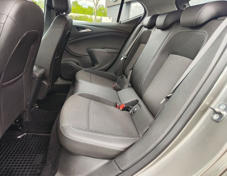 Opel Astra Hatchback 1,4 l 92 kw