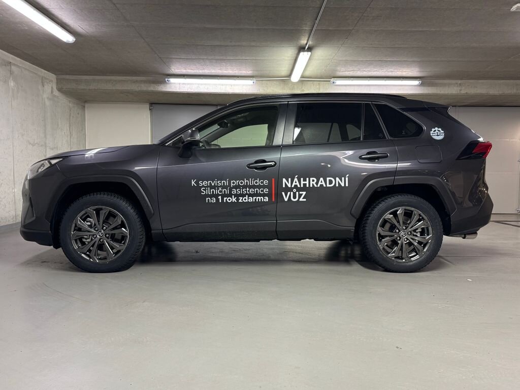 Toyota RAV4 SUV 2,5 l 163 kw