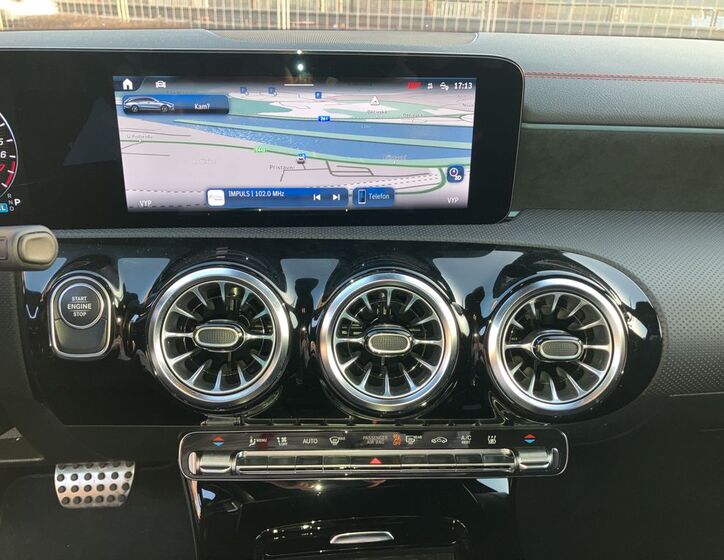 Mercedes-Benz CLA 19