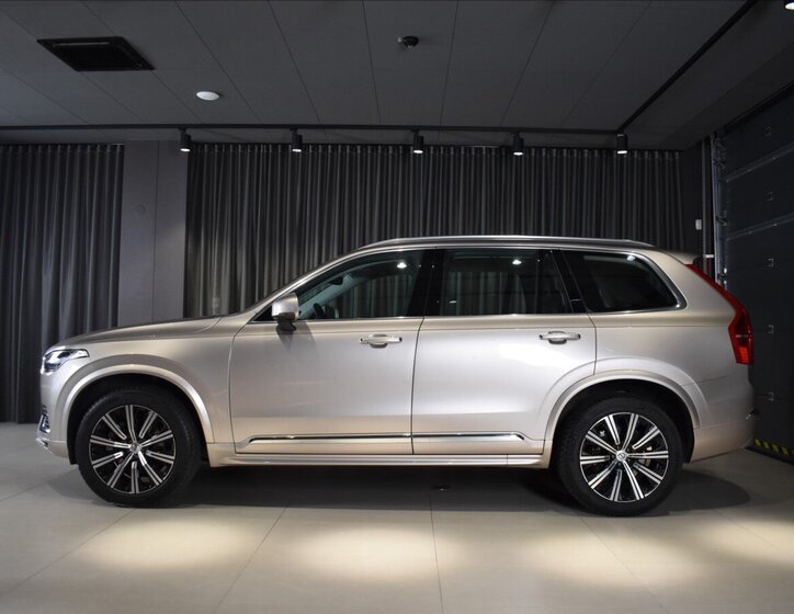 Volvo XC90 2