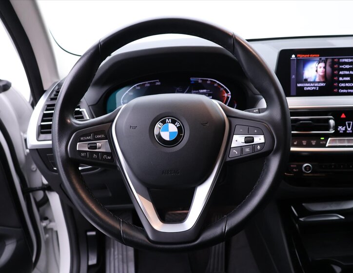 BMW X3 SUV / Terénní 2,0 l 140 kw