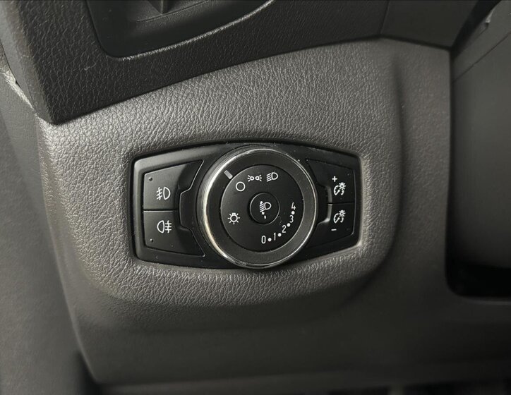 Ford Tourneo Connect MPV 1,5 l 74 kw