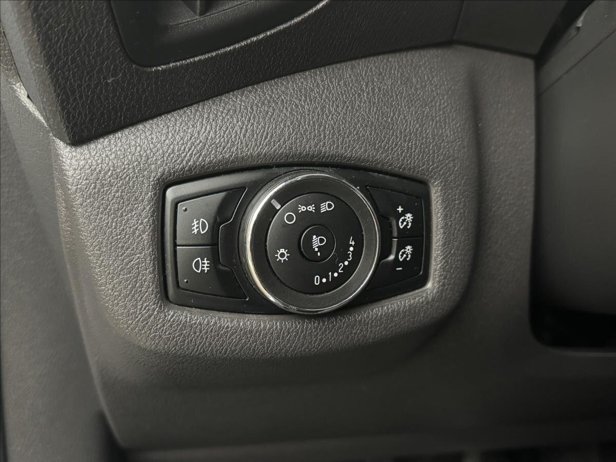 Ford Tourneo Connect MPV 1,5 l 74 kw