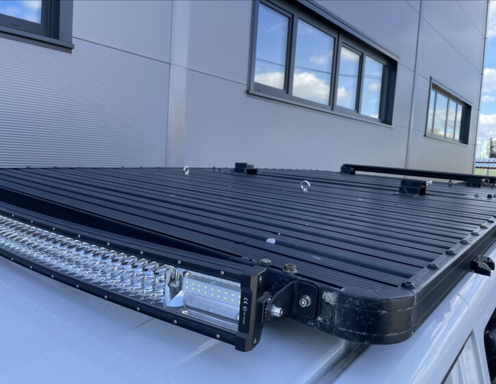 Volkswagen Multivan 26