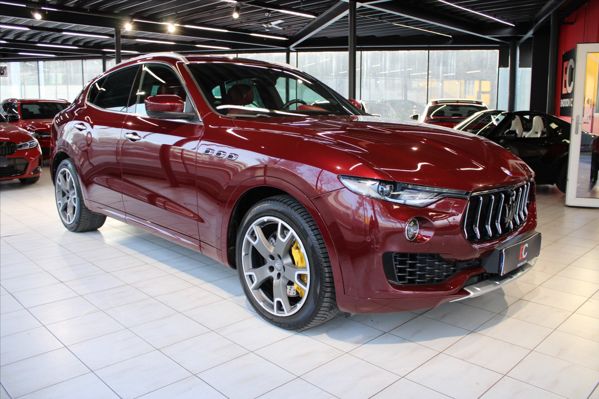 Maserati Levante SUV / Terénní 3,0 l 316 kw